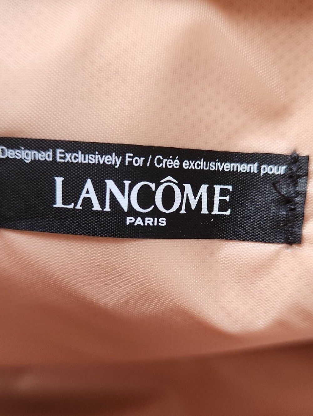 Lancôme Metallic Rose Gold Cosmetic Case - New Without Tag - Picture 5 of 7